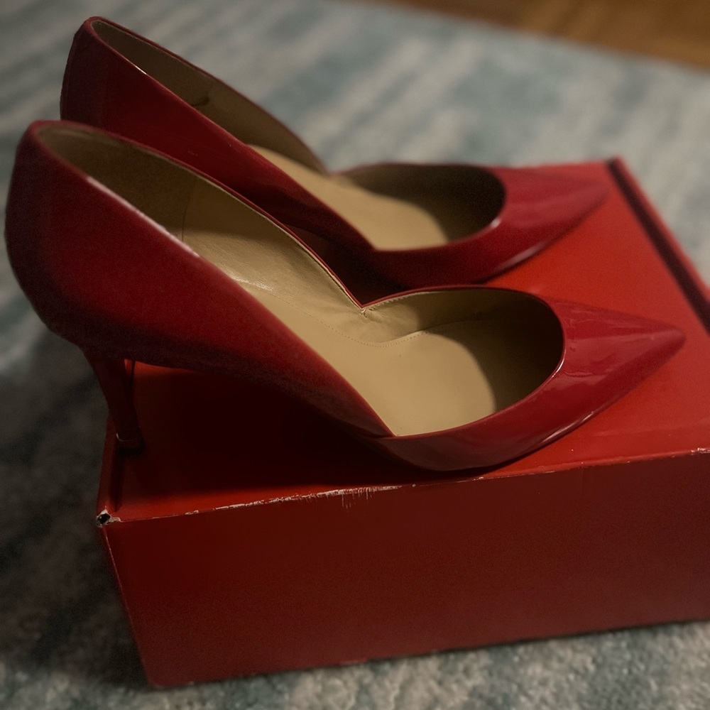 Michael Kors Red Heels Elegant Design